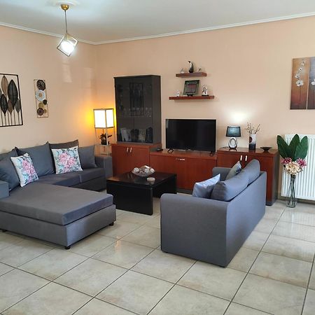Violeta'S House Villa Corinth ภายนอก รูปภาพ