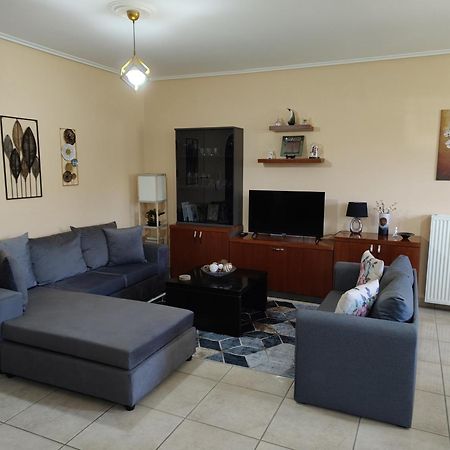 Violeta'S House Villa Corinth ภายนอก รูปภาพ